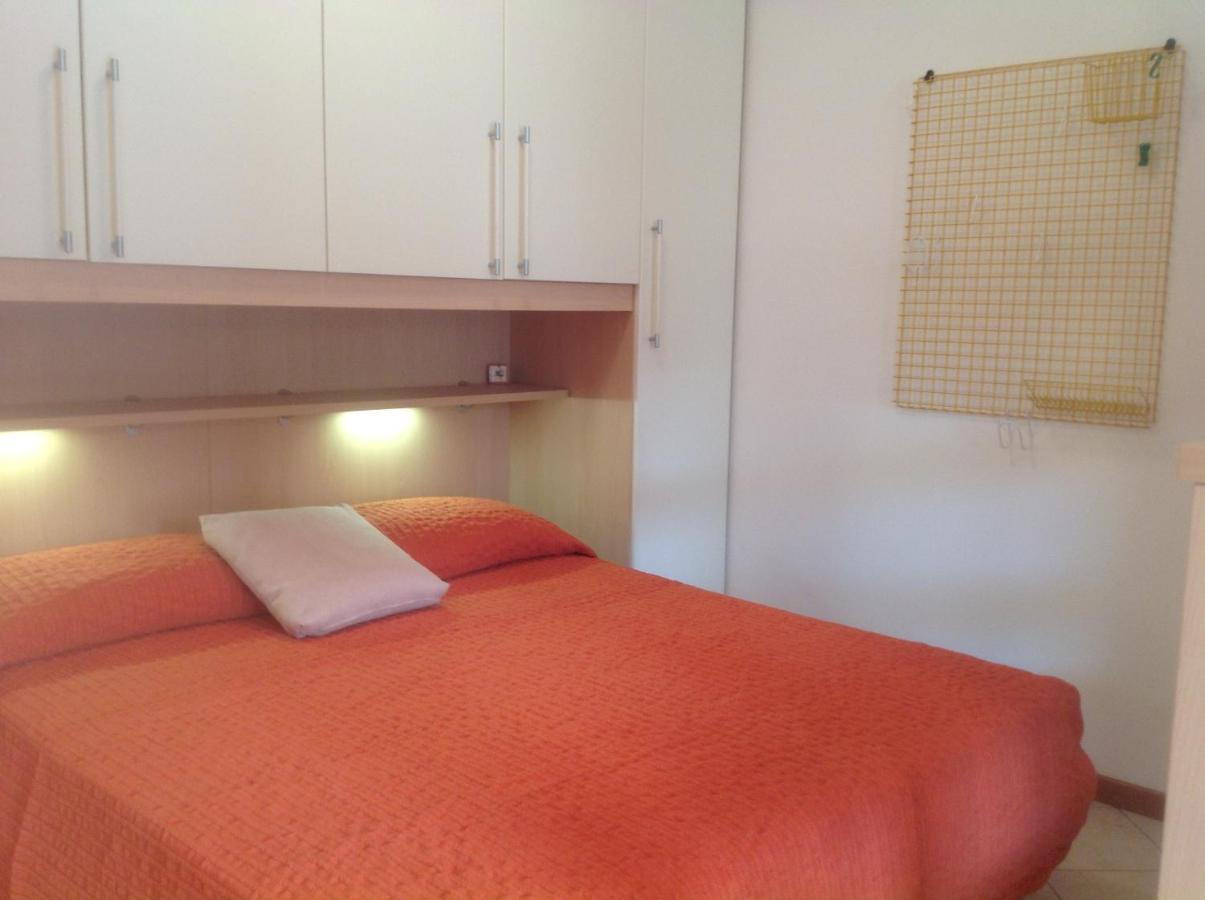 Hotel Apartments Villaggio Dei Fiori 4 Stars Luxury - Great Family Resort - Pet Friendly - With Hypermarket - Delivery Restaurant-Pizzeria - Room Breakfast With Supplement - Ultra Fast Wi-Fi - Play Area For Children - Olympic Swimming Pool - Parking Caorle Exterior foto